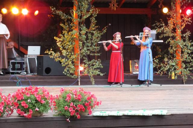 Bērnu muzikālais kolektīvs "Dainās"